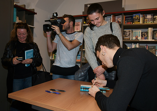 Manuel Bortuzzo presenta il suo libro RINASCERE di Rizzoli