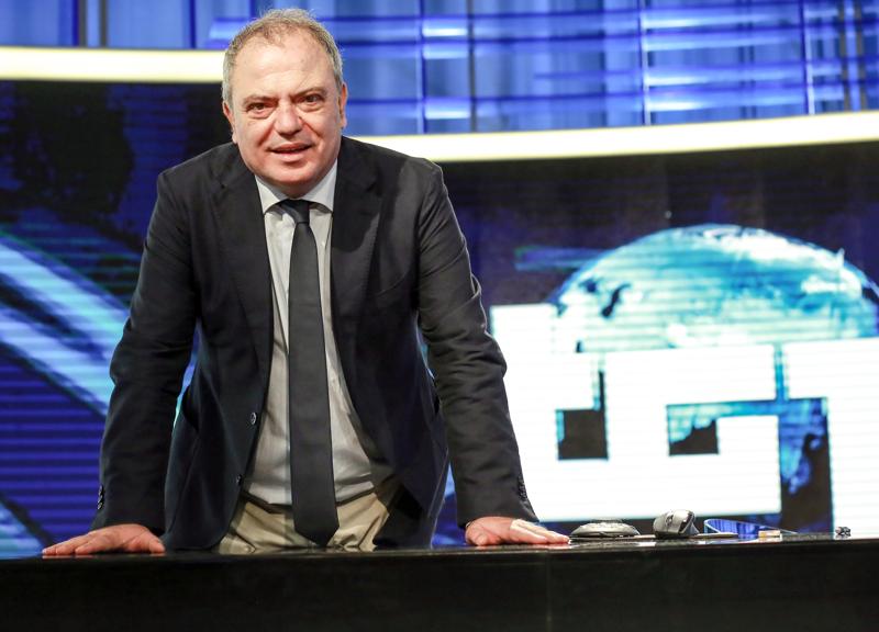 Rai, i 5 Stelle blindano Carboni. Contro il Tg1 asse Lega-Pd-renziani Rai, i 5 Stelle blindano Carboni. Contro il Tg1 asse Lega-Pd-renziani