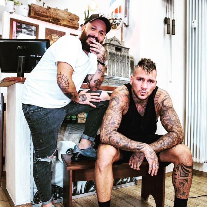 South Barber, è a Rozzano il barbiere preferito dai vip. FOTO