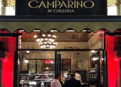 Galleria: riapre il Camparino, tempio dell’aperitivo milanese