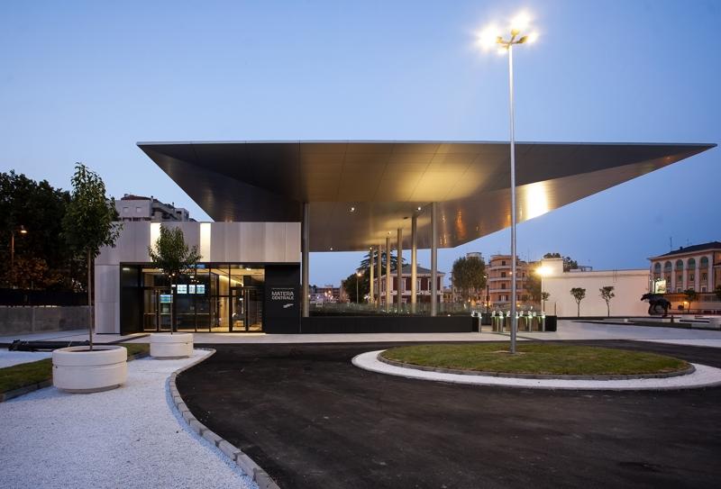 Boeri: “Stazione Matera atto d’amore di un architetto milanese per Basilicata” Boeri: “Stazione Matera atto d’amore di un architetto milanese per Basilicata”