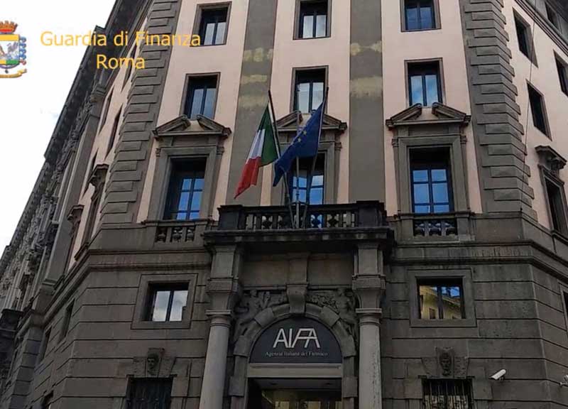 Farmaci anti tumorali: dal caso Roche-Novartis danno erariale per 200 mln