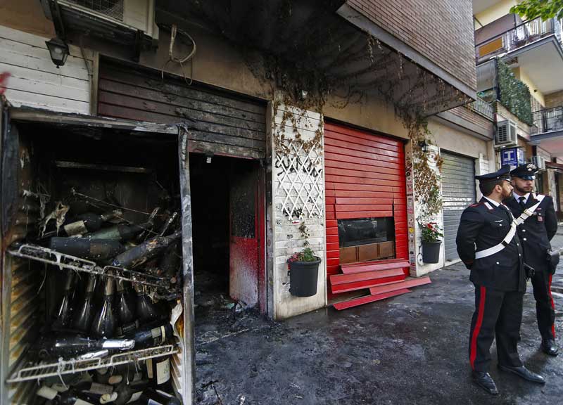 Il premier Conte cena a Centocelle: Pecora Elettrica e Baraka: “Dai riaprite”