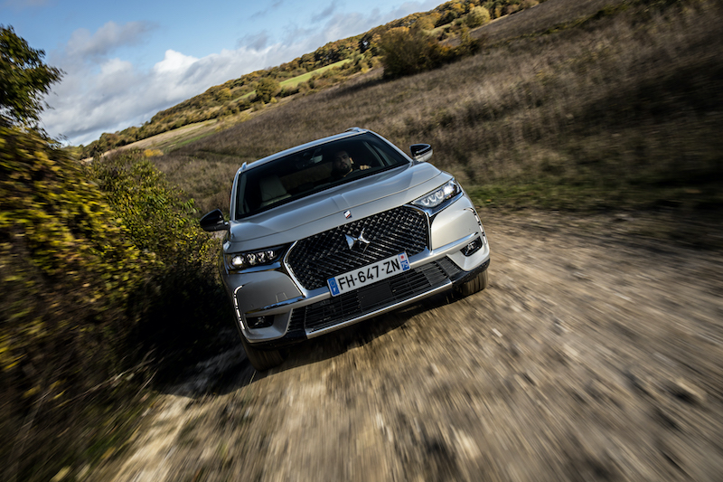 Parte da Parigi la rivoluzione elettrica di DS Automobiles Parte da Parigi la rivoluzione elettrica di DS Automobiles