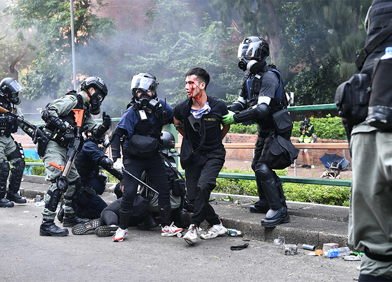 Da Roma a Bruxelles, la colpa di ignorare la protesta dei giovani di Hong Kong Da Roma a Bruxelles, la colpa di ignorare la protesta dei giovani di Hong Kong