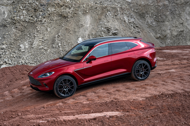 Pneumatici speciali Pirelli per il nuovo suv Aston Martin DBX Pneumatici speciali Pirelli per il nuovo suv Aston Martin DBX