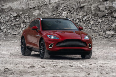 Pneumatici speciali Pirelli per il nuovo suv Aston Martin DBX