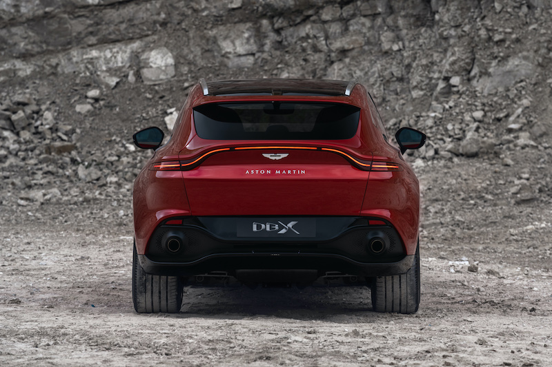 Pneumatici speciali Pirelli per il nuovo suv Aston Martin DBX Pneumatici speciali Pirelli per il nuovo suv Aston Martin DBX