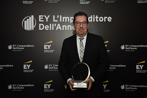 Premio EY imprenditore dell’anno 2019: vince Massimo Perrotti di Sanlorenzo Premio EY imprenditore dell’anno 2019: vince Massimo Perrotti di Sanlorenzo