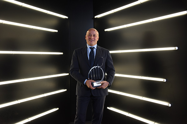 Premio EY imprenditore dell’anno 2019: vince Massimo Perrotti di Sanlorenzo Premio EY imprenditore dell’anno 2019: vince Massimo Perrotti di Sanlorenzo