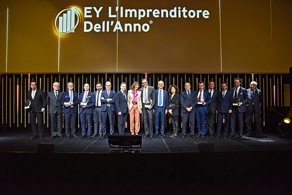 Premio EY imprenditore dell’anno 2019: vince Massimo Perrotti di Sanlorenzo Premio EY imprenditore dell’anno 2019: vince Massimo Perrotti di Sanlorenzo