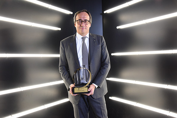 Premio EY imprenditore dell’anno 2019: vince Massimo Perrotti di Sanlorenzo Premio EY imprenditore dell’anno 2019: vince Massimo Perrotti di Sanlorenzo