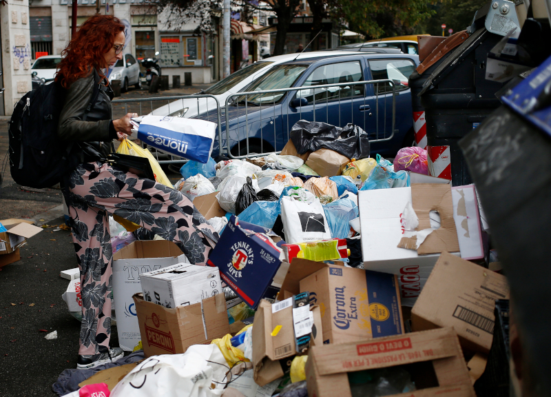 Rifiuti, chiude discarica Colleferro: riparte la guerra tra Raggi e Zingaretti