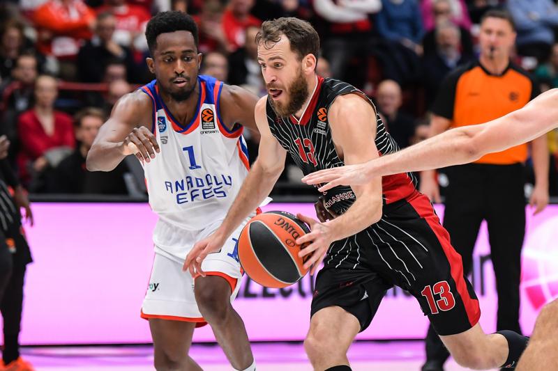 Olimpia Milano perde in volata con l’Efes. Messina: “Orgoglioso dei ragazzi” Olimpia Milano perde in volata con l’Efes. Messina: “Orgoglioso dei ragazzi”