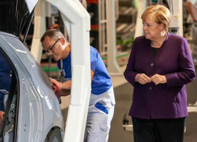 Germania, l’auto tedesca fa scattare i tagli. Audi manda a casa 9.500 tute blu