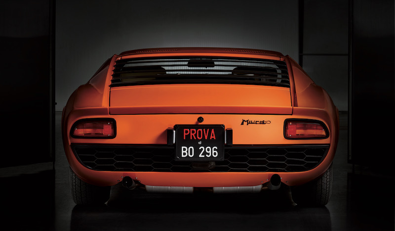 Il mondo Lamborghini  in un nuovo libro edito da Rizzoli