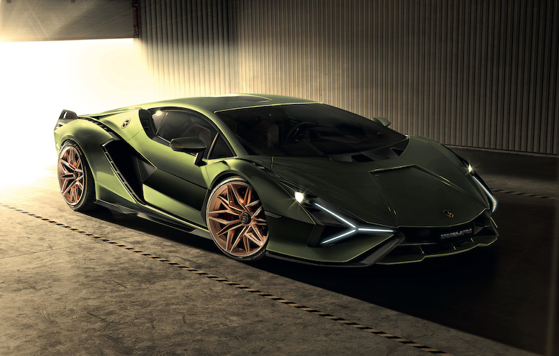 Il mondo Lamborghini  in un nuovo libro edito da Rizzoli