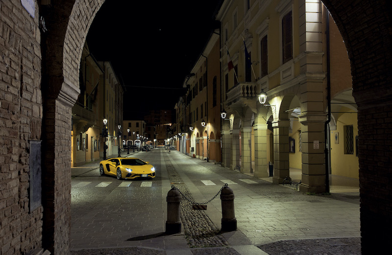 Il mondo Lamborghini  in un nuovo libro edito da Rizzoli