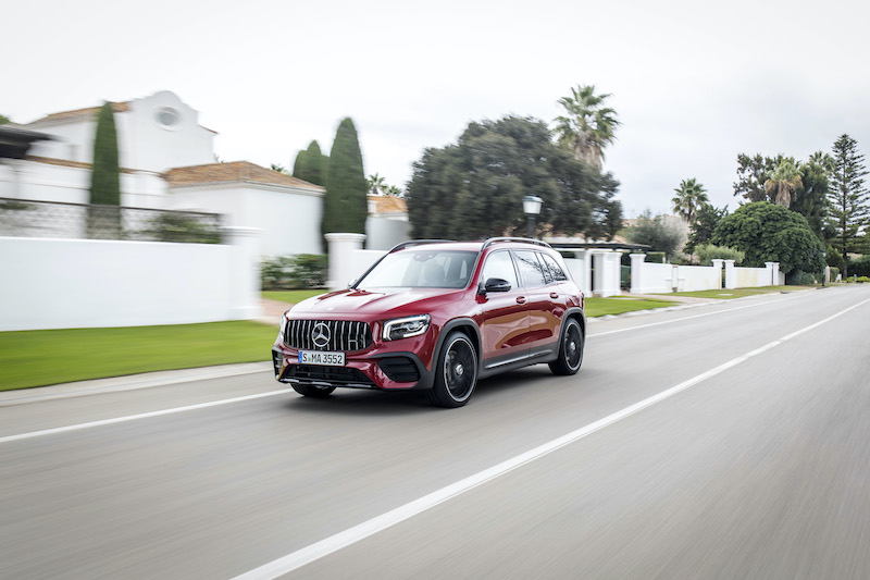 La versatilità di GLB, il primo suv Mercedes disponibile a sette posti