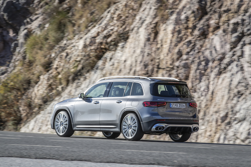 La versatilità di GLB, il primo suv Mercedes disponibile a sette posti