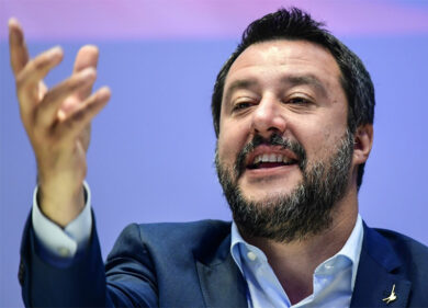 Mes, Salvini ‘chiama’ Mattarella. “Il garante faccia valere la Costituzione”