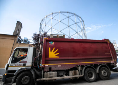 Ama meglio di Atac, Zaghis un genio: la soluzione ai rifiuti dai dipendenti