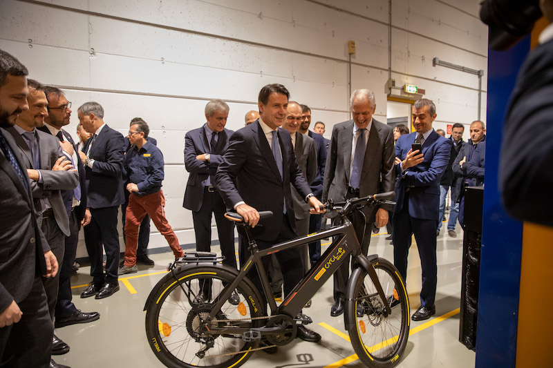 Il Presidente Conte visita il Centro Ricerca & Sviluppo di Pirelli Il Presidente Conte visita il Centro Ricerca & Sviluppo di Pirelli