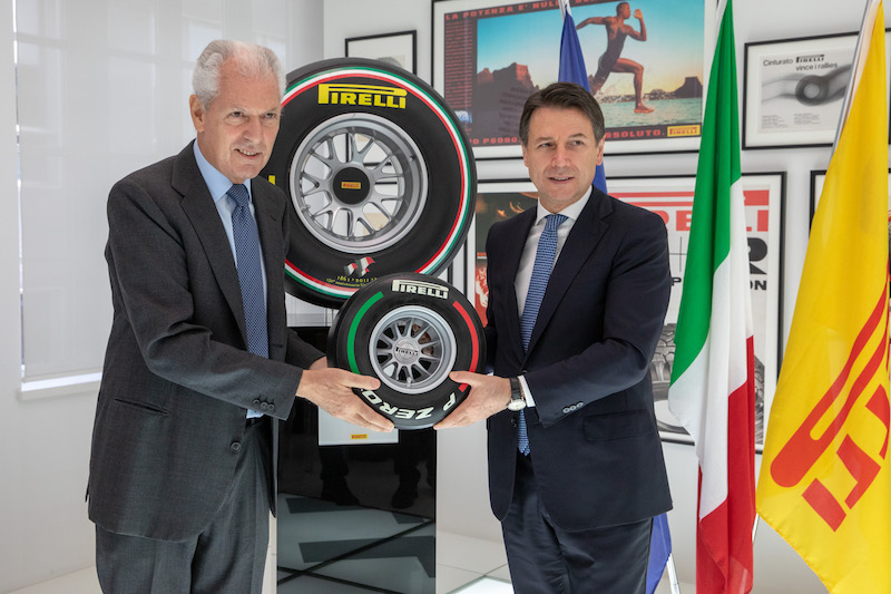Il Presidente Conte visita il Centro Ricerca & Sviluppo di Pirelli Il Presidente Conte visita il Centro Ricerca & Sviluppo di Pirelli