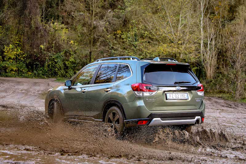 Versatile, divertente e sicurezza, ecco la nuova Subaru Forester e-Boxer