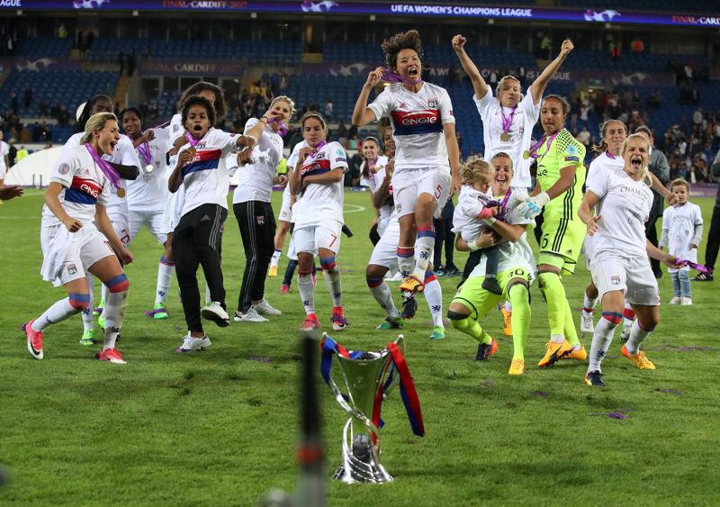 Olympique Lione: così Aulas ha creato il Paradiso del calcio femminile Olympique Lione: così Aulas ha creato il Paradiso del calcio femminile