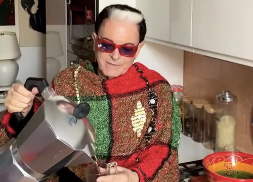 Il caffè di Malgioglio? Ecco come si presenta al mattino Cristiano…. Il caffè di Malgioglio? Ecco come si presenta al mattino Cristiano….