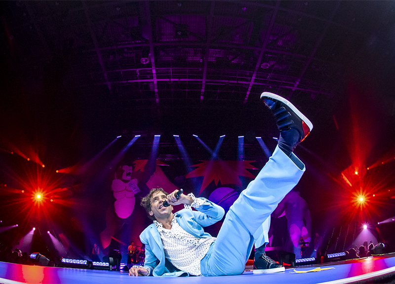 MIKA SHOW A MILANO: musica, pop art, amore ed emozioni al Forum. La recensione MIKA SHOW A MILANO: musica, pop art, amore ed emozioni al Forum. La recensione