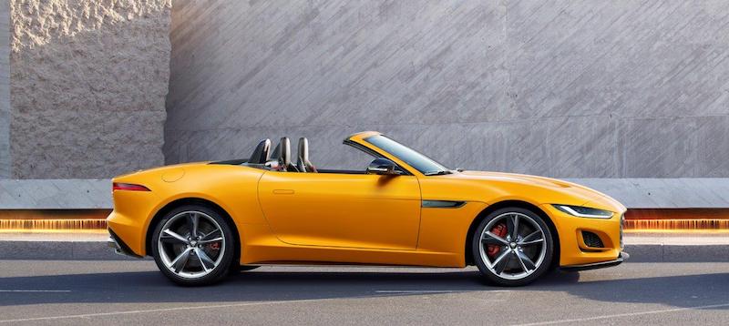 Decisa e coinvolgente, arriva in Italia la nuova Jaguar F-Type Decisa e coinvolgente, arriva in Italia la nuova Jaguar F-Type