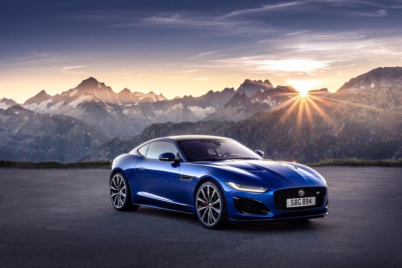 Decisa e coinvolgente, arriva in Italia la nuova Jaguar F-Type Decisa e coinvolgente, arriva in Italia la nuova Jaguar F-Type