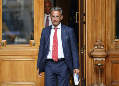 Rifiuti Roma, Ama si arrende all’emergenza: “Serve un termovalorizzatore”