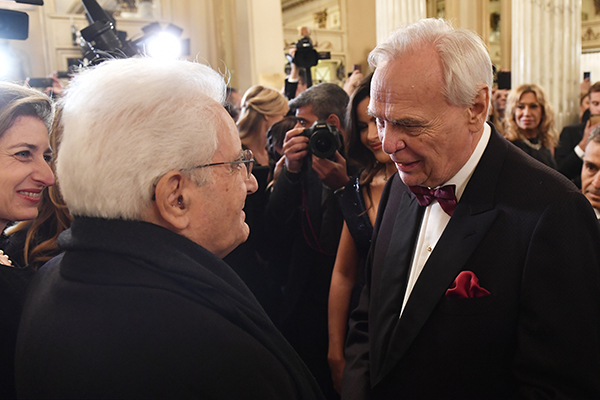 Prima alla Scala di Milano: oltre 16 minuti di applausi per la Tosca
