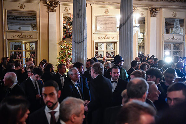 Prima alla Scala di Milano: oltre 16 minuti di applausi per la Tosca