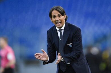 Una super-Lazio ribalta la Juve. Prima sconfitta per Sarri, Inter a +2