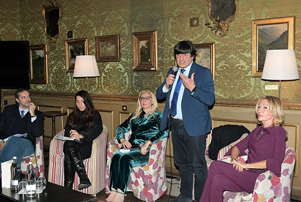 Elena D’Ambrogio presentazione libro Le notti di Kos a Torino