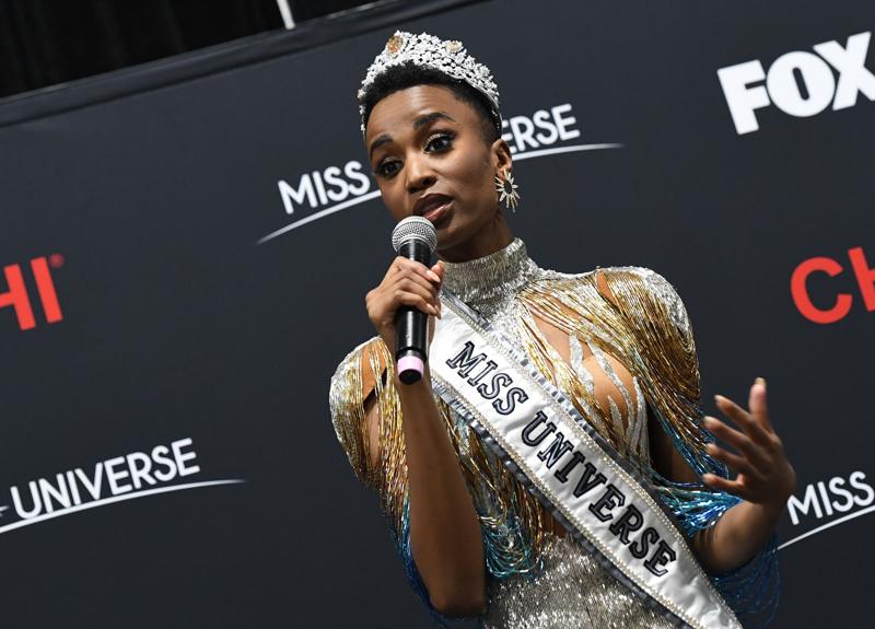 Miss Universo, è l’attivista sudafricana Zozibini Tunzi la vincitrice del 2019