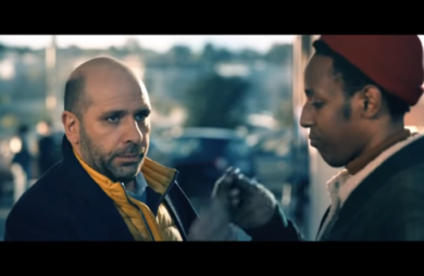 Checco Zalone Tolo Tolo, non è razzista: fa satira sulle nostre paure. VIDEO