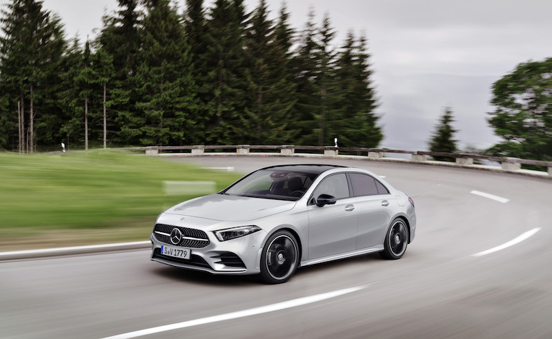 La Nuova Mercedes Classe A diventa Sedan