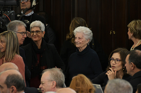 Sergio Mattarella a Palazzo Marino per l’anniversario di Piazza Fontana Sergio Mattarella a Palazzo Marino per l’anniversario di Piazza Fontana
