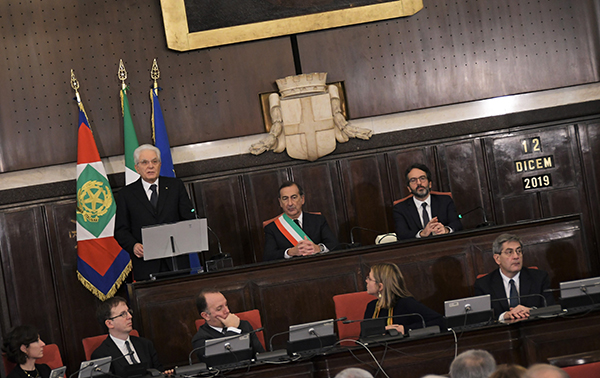 Sergio Mattarella a Palazzo Marino per l’anniversario di Piazza Fontana Sergio Mattarella a Palazzo Marino per l’anniversario di Piazza Fontana