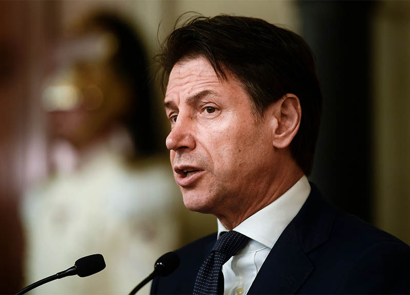 Governo, Conte ai delusi del M5s: “Chi va con Salvini aspetterà anni” Governo, Conte ai delusi del M5s: “Chi va con Salvini aspetterà anni”