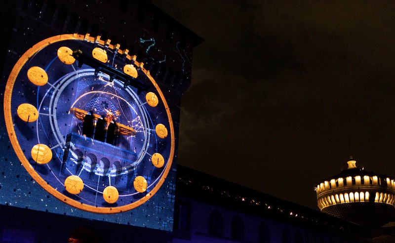 “Milano Leonardo 500”, luci e suoni al Castello Sforzesco fino al 6 gennaio “Milano Leonardo 500”, luci e suoni al Castello Sforzesco fino al 6 gennaio