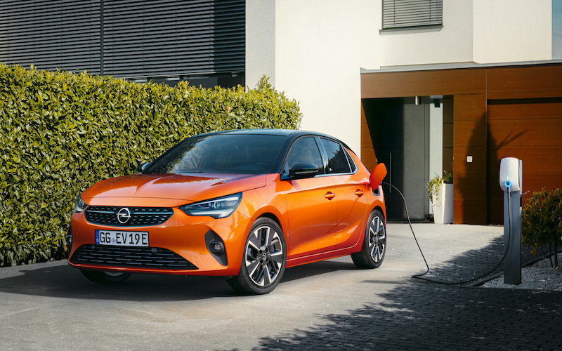 Le nuove Opel Corsa e Corsa-e vincono il premio AUTOBEST Le nuove Opel Corsa e Corsa-e vincono il premio AUTOBEST
