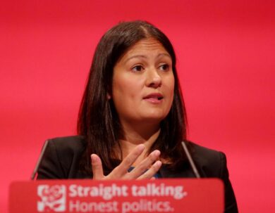 Elezioni Uk 2019, Lisa Nandy favorita per il dopo Corbyn tra i Labour