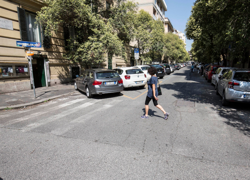 Strisce pedonali invisibili, vernice non a regola: perizia inchioda il Comune Strisce pedonali invisibili, vernice non a regola: perizia inchioda il Comune