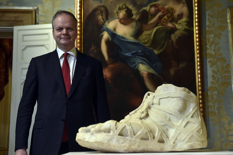 Palazzo Pitti, in mostra l’arte della Calzatura tra Antica Roma, cinema e moda Palazzo Pitti, in mostra l’arte della Calzatura tra Antica Roma, cinema e moda